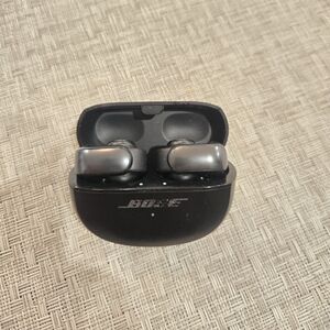 Bose Black Wireless Headphones